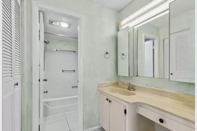 144 Lake Carol Drive, West Palm Beach, FL 33411 - Photo 15