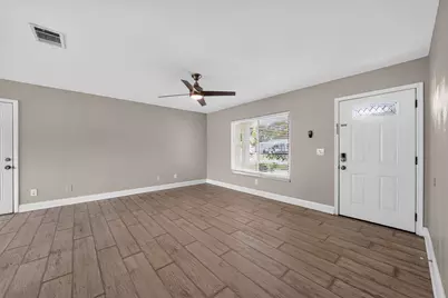 230 SW Cherryhill Road, Port Saint Lucie, FL 34953 - Photo 13