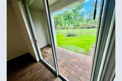1129 Vermilion Drive, Lake Worth Beach, FL 33461 - Photo 23