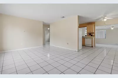 980 NW 183rd Street, Miami Gardens, FL 33169 - Photo 3