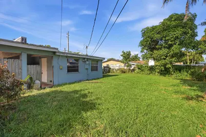 980 NW 183rd Street, Miami Gardens, FL 33169 - Photo 19