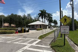 140 Windsor G, West Palm Beach, FL 33417 - Photo 19