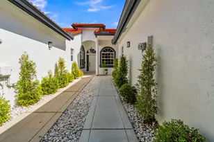 8255 Via Bella, Boca Raton, FL 33496 - Photo 5