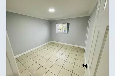 890 NW 45 Avenue #32, Miami, FL 33126 - Photo 7