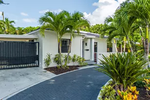 300 35th St, West Palm Beach, FL 33407 - Photo 23
