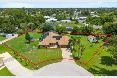 101 SE Nash Court, Port Saint Lucie, FL 34983 - Photo 1
