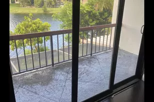 6557 Racquet Club Dr, Lauderhill, FL 33319 - Photo 27