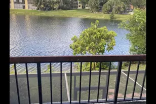 6557 Racquet Club Dr, Lauderhill, FL 33319 - Photo 25