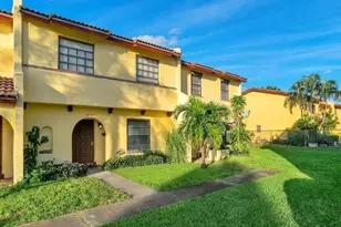 2760 NW 47th Ln, Lauderdale Lakes, FL 33313 - Photo 3