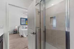 527 NW 17th St, Fort Lauderdale, FL 33311 - Photo 25