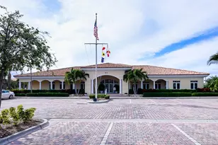27 Harbour Isle Dr W, Fort Pierce, FL 34949 - Photo 23