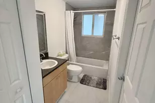 7516 NE 1st Ave, Miami, FL 33138 - Photo 7