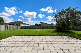 2033 SW Gemini Ln, Port Saint Lucie, FL 34984 - Photo 41
