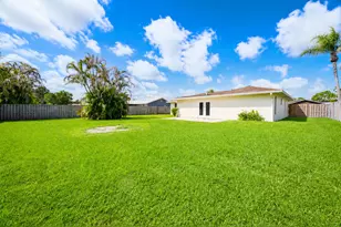 2033 SW Gemini Ln, Port Saint Lucie, FL 34984 - Photo 37