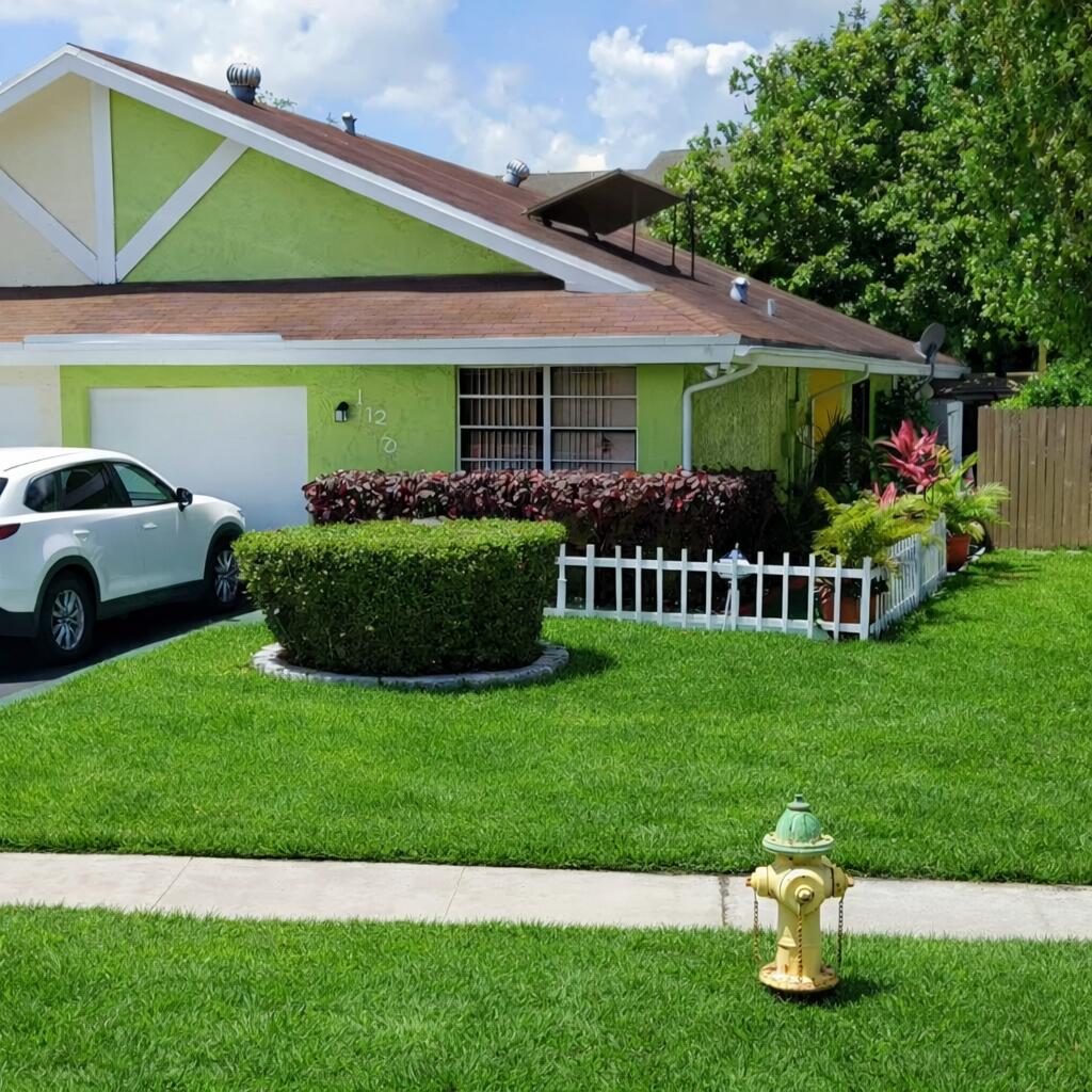 1320 SW 75th Ave - 1320 SW 75th Ave, North Lauderdale, FL 33068 Luxury Property | Jose Angel Pina