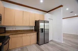 1002 Lavender Cir, Weston, FL 33327 - Photo 13