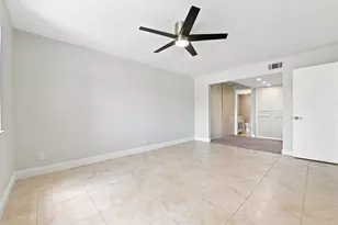 9300 SW 8th St, Boca Raton, FL 33428 - Photo 9