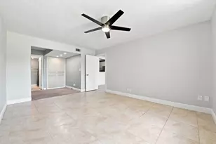 9300 SW 8th St, Boca Raton, FL 33428 - Photo 15