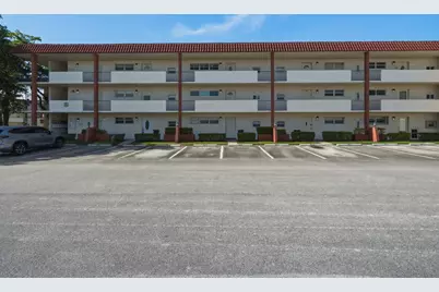 9420 S Hollybrook Lake Drive #304, Pembroke Pines, FL 33025 - Photo 9