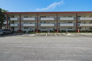 9420 S Hollybrook Lake Dr, Pembroke Pines, FL 33025 - Photo 9