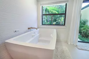 8166 150th Ct N, Palm Beach Gardens, FL 33418 - Photo 27