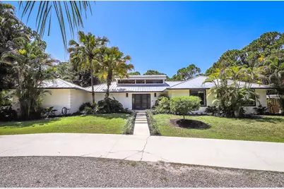 8166 150th Court N, Palm Beach Gardens, FL 33418 - Photo 3