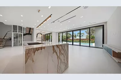 3318 NE 16th Place, Fort Lauderdale, FL 33305 - Photo 11