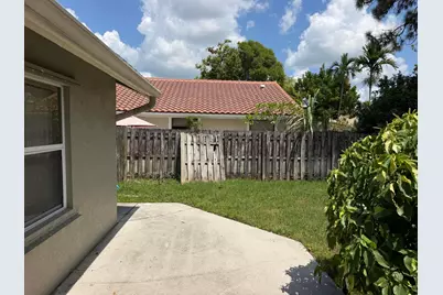 14011 Veronica Court, Wellington, FL 33414 - Photo 27