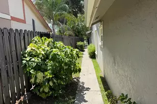 14011 Veronica Ct, Wellington, FL 33414 - Photo 23