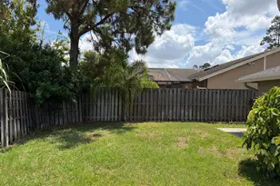 14011 Veronica Ct, Wellington, FL 33414 - Photo 29