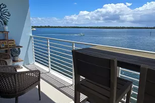 60 Yacht Club Dr, North Palm Beach, FL 33408 - Photo 11