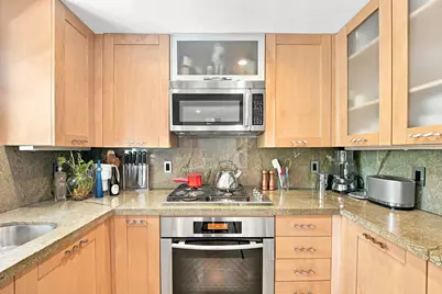 243 Meridian Avenue #113, Miami Beach, FL 33139 - Photo 31