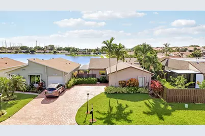 5481 Mirror Lakes Boulevard, Boynton Beach, FL 33472 - Photo 43