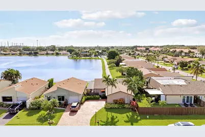 5481 Mirror Lakes Boulevard, Boynton Beach, FL 33472 - Photo 41