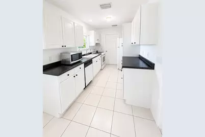 5000 Garner Street #B, Fort Pierce, FL 34981 - Photo 7