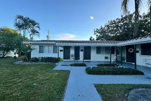 540 NE 45th St, Boca Raton, FL 33431 - Photo 1
