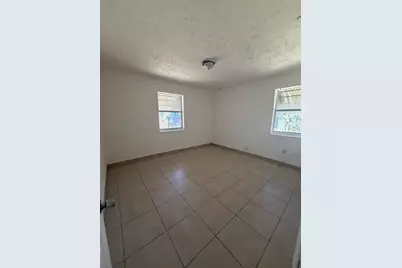 1525 W 15th Street, Riviera Beach, FL 33404 - Photo 3