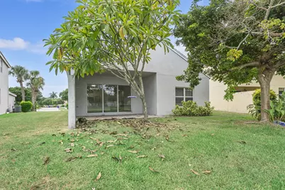 120 Hamilton Terrace, Royal Palm Beach, FL 33414 - Photo 9