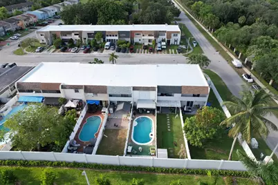 9054 NW 35th Place, Sunrise, FL 33351 - Photo 33