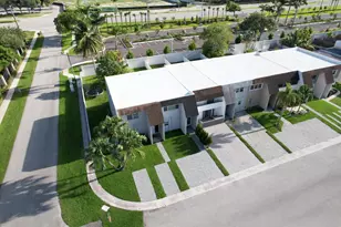 9054 NW 35th Pl, Sunrise, FL 33351 - Photo 1