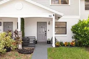 761 NW 106th Ave, Pembroke Pines, FL 33026 - Photo 3