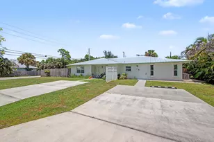 3961 SE Dixie Ross St, Stuart, FL 34997 - Photo 15