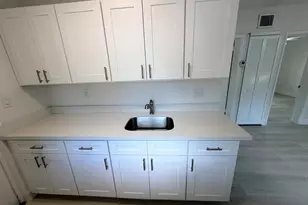 716 NW 17th Ave, Fort Lauderdale, FL 33311 - Photo 13
