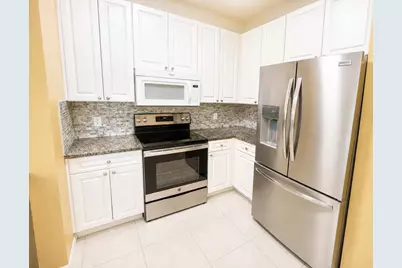 2927 Crestwood Terrace #7201, Margate, FL 33063 - Photo 9