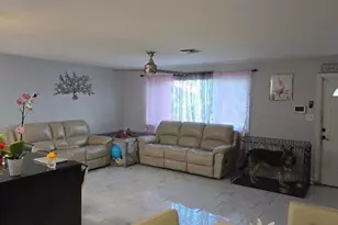 911 NE 58th St, Oakland Park, FL 33334 - Photo 9