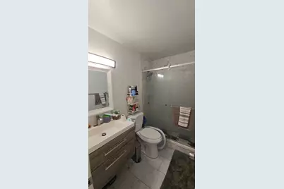 911 NE 58th Street, Oakland Park, FL 33334 - Photo 13