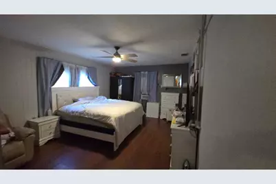 911 NE 58th Street, Oakland Park, FL 33334 - Photo 11