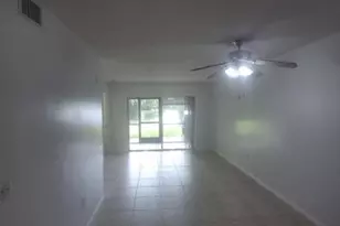 2236 N Cypress Bend Dr, Pompano Beach, FL 33069 - Photo 9