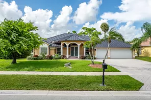 15622 Cypress Park Dr, Wellington, FL 33414 - Photo 7
