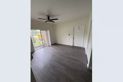 640 Cypress Club Way #B12, Deerfield Beach, FL 33064 - Photo 3